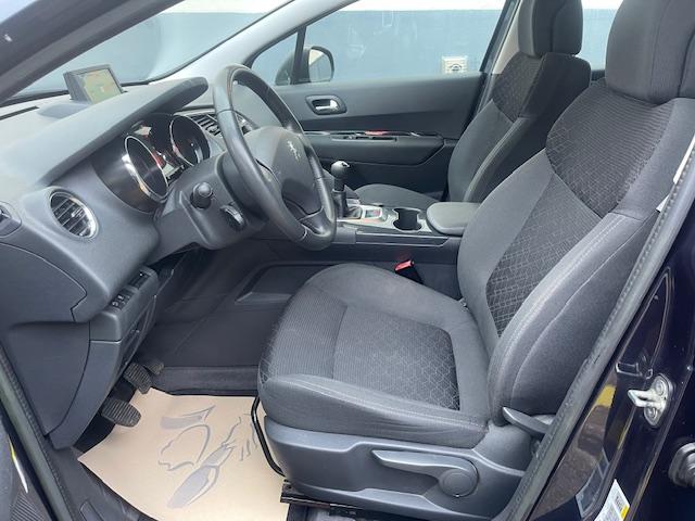 PEUGEOT 3008 II 1.6 VTI  120 CV ESSENCE 1 ERE MAIN