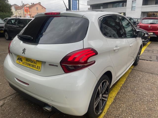 PEUGEOT 208 HDI 100 GT-LINE 5PORTES 